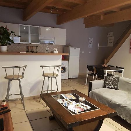 Appart B Tout Confort, Climatise Sur Coursan エクステリア 写真